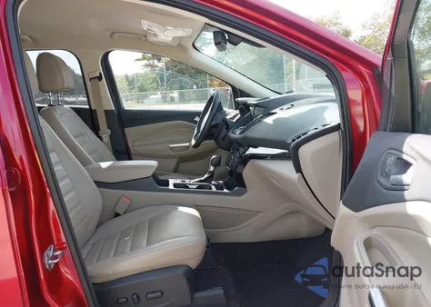 2017 Ford Escape Titanium из США, поврежденный, VIN 1FMCU0JD4HUC39683